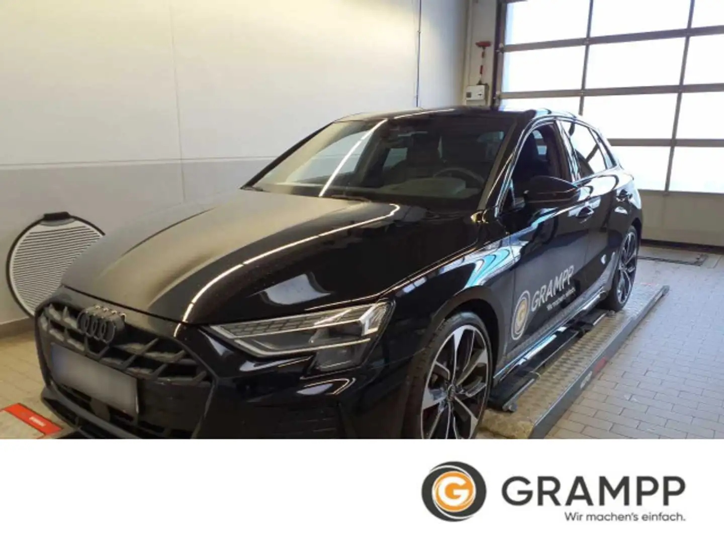 Audi A3 S line 35 TFSI S-tronic +OPTIK+PANO Schwarz - 1