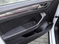 Volkswagen T-Roc 1.5 TSI Sport AHK R-LINE LED KAM LEDER Weiß - thumbnail 13