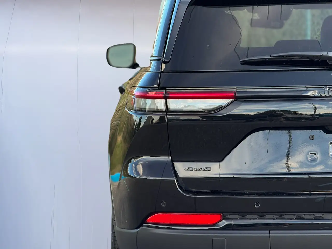 Jeep Grand Cherokee снимка Jeep Grand Cherokee