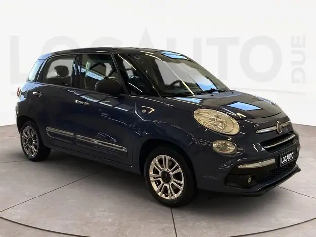Fiat 500l view 2