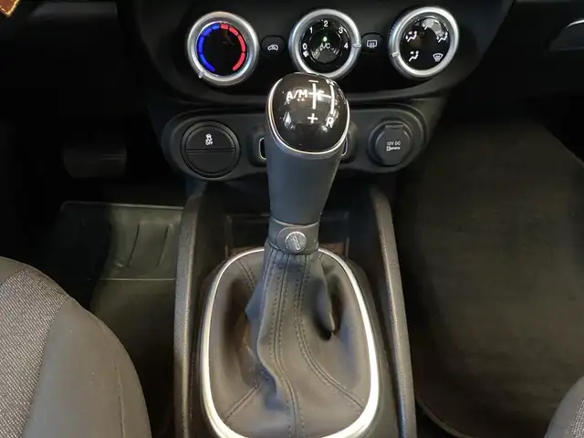 Fiat 500l view 11