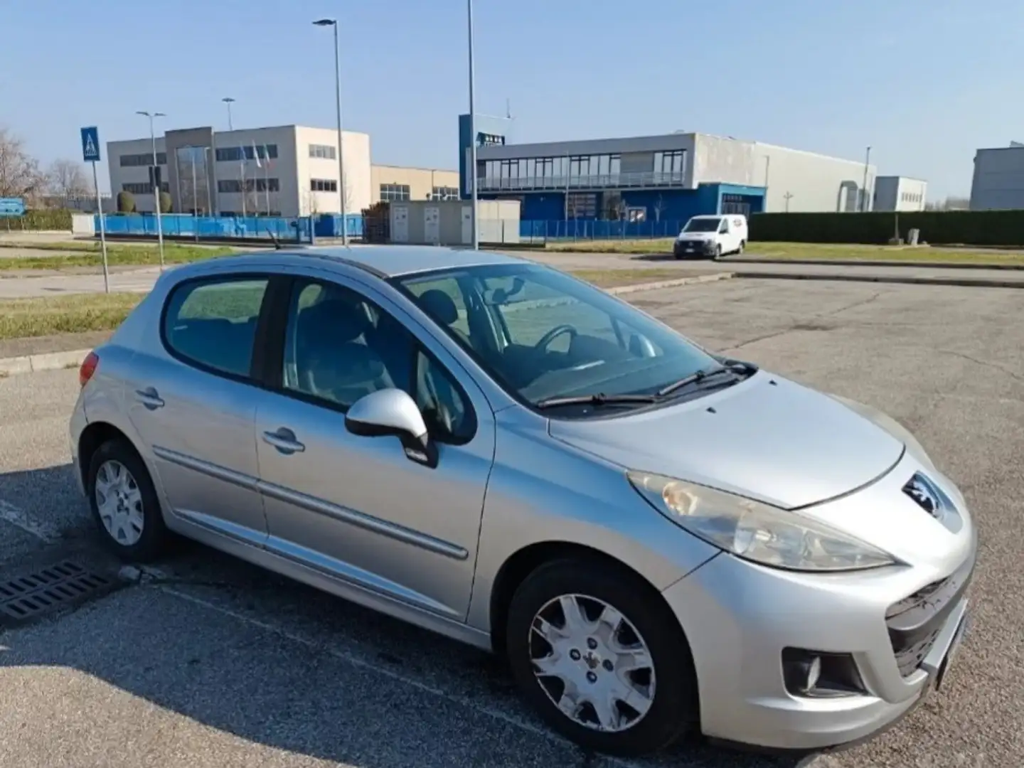 Peugeot 207 Argento - 1