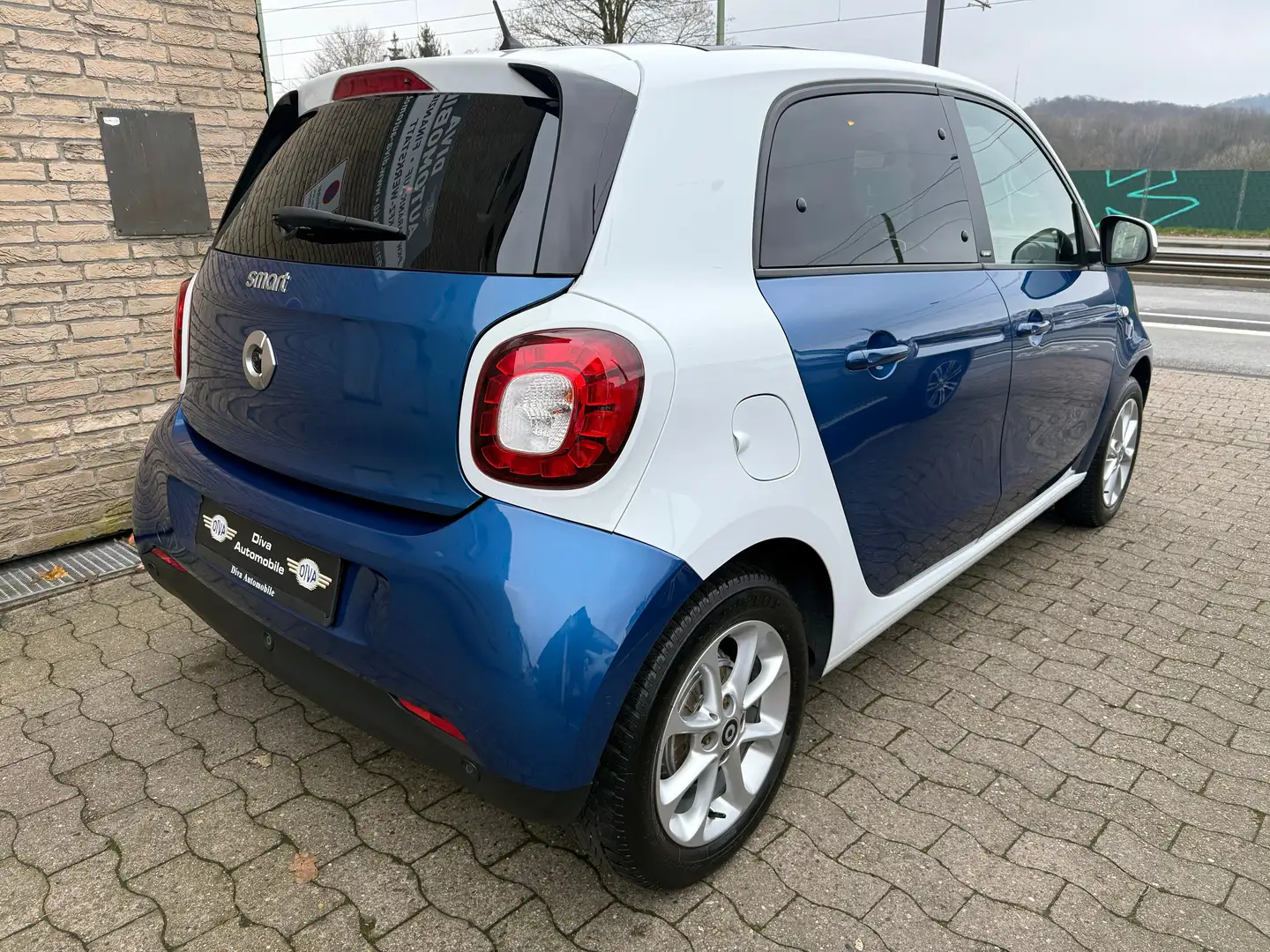 smart forFour 1.Hand, Automatik Blu/Azzurro - 2