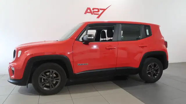 Jeep Renegade view 10