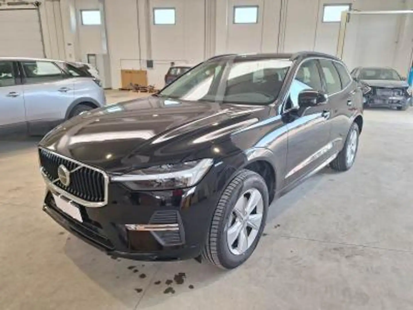 Volvo XC60 2.0 b4 Momentum Pro awd auto - 1