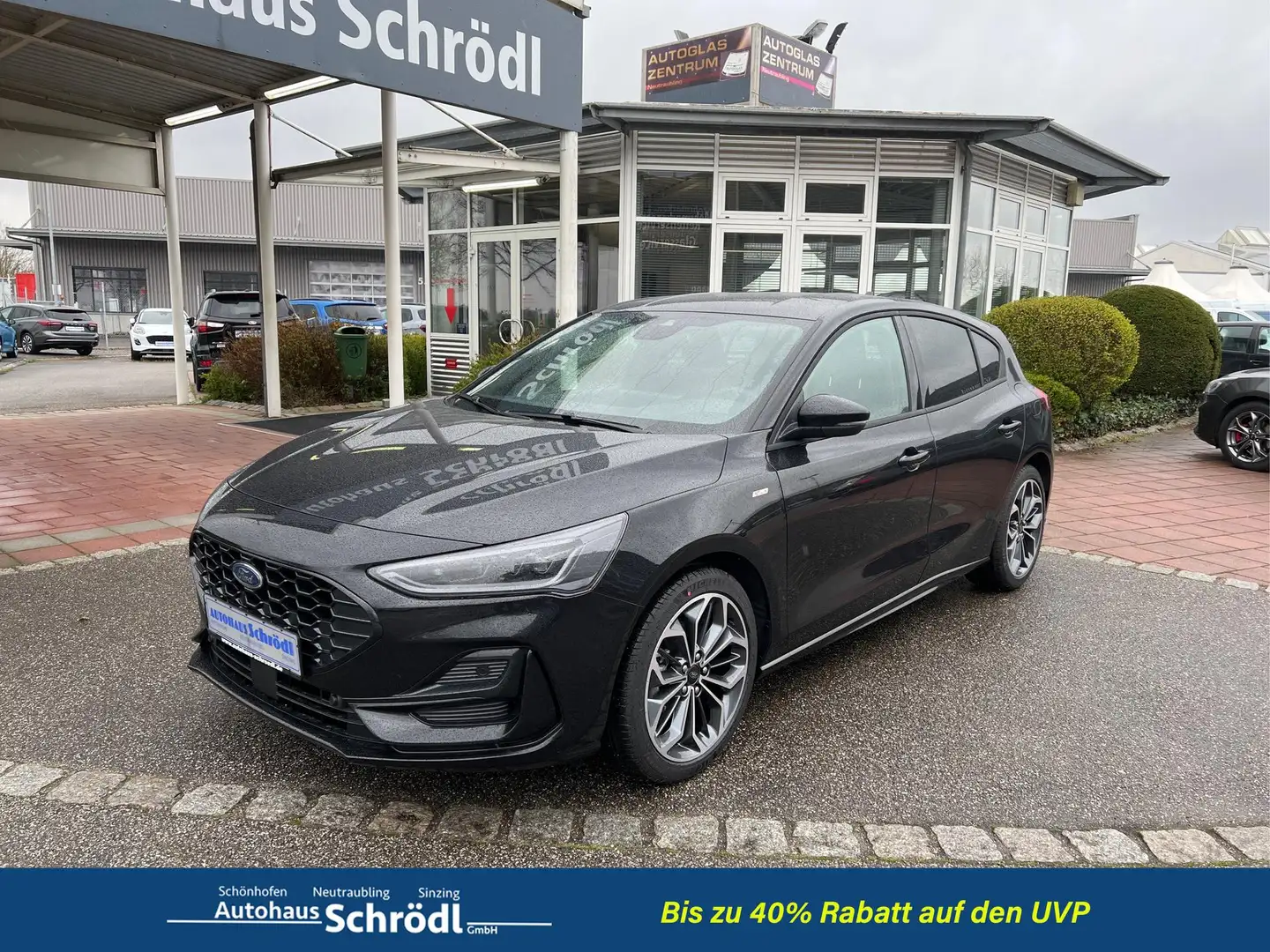 Ford Focus ST-Line Limousine Mild-Hybrid  ( 1,0 Ltr. - 155... Schwarz - 1