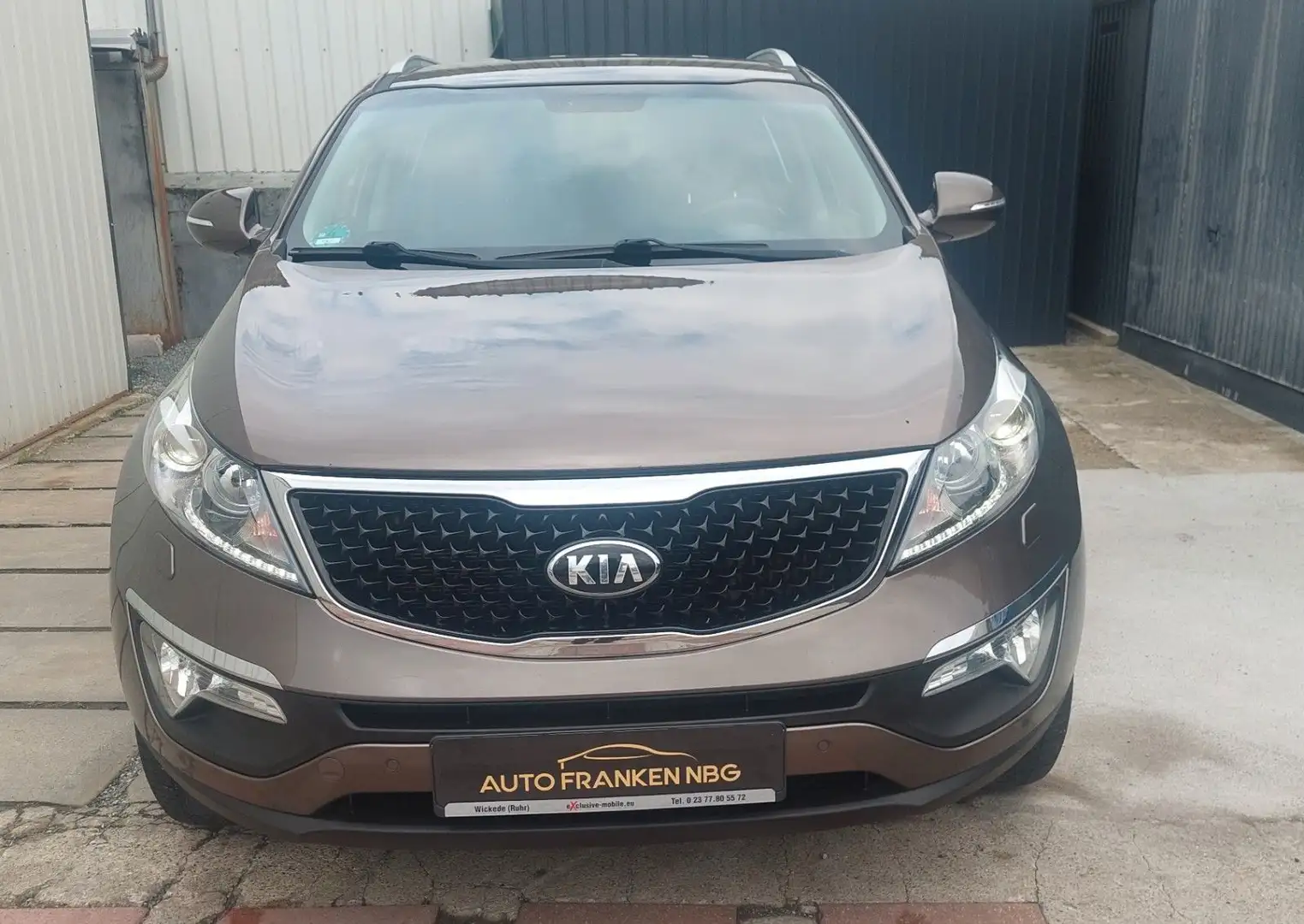Kia Sportage Spirit 4WD/KAMERA/NAVI/ANHÄNGERK. Braun - 2