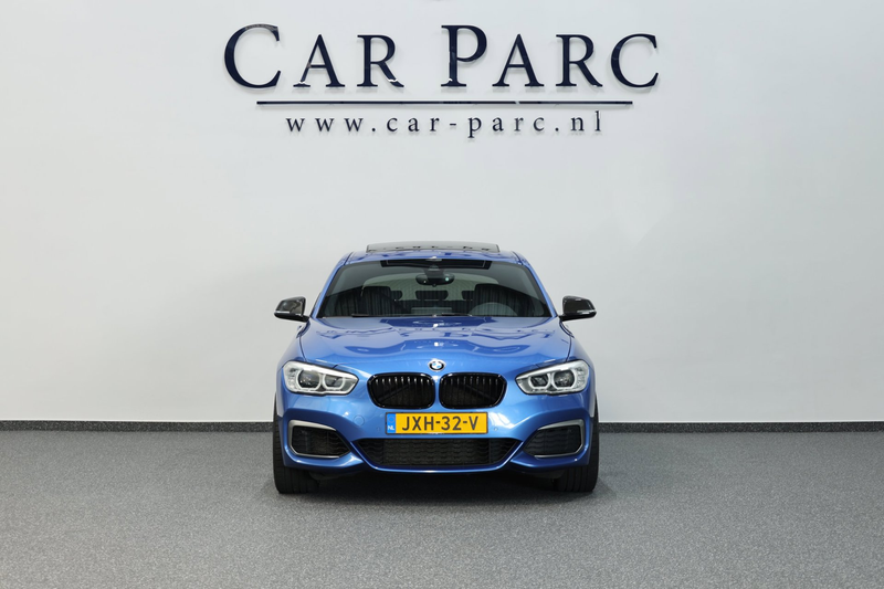 BMW 140 1-serie M140i xDrive M-PERFORMANCE LED/SCHUIFDAK/A — photo 3