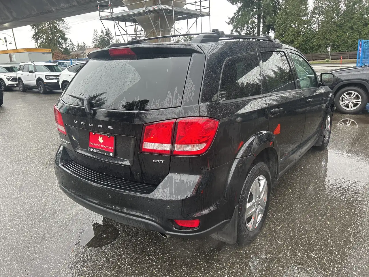 Dodge Journey снимка Dodge Journey