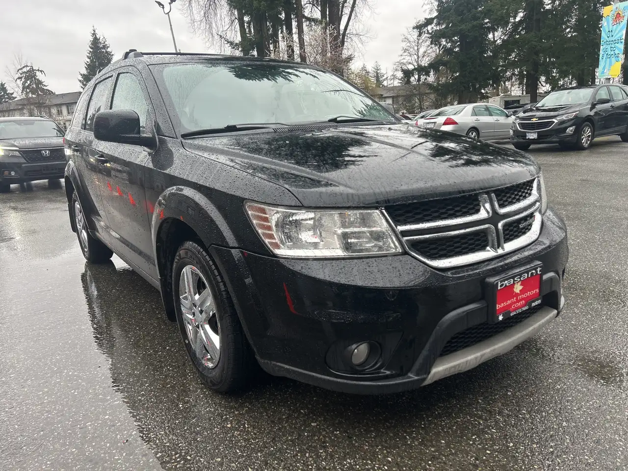 Dodge Journey снимка Dodge Journey