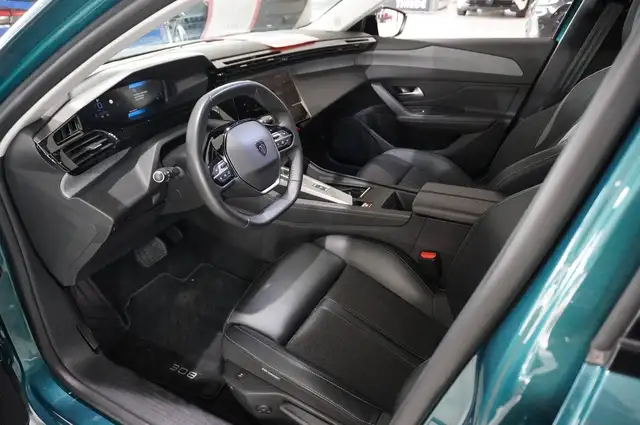Peugeot 308 SW view 13