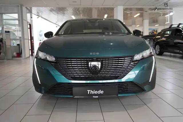 Peugeot 308 SW view 6