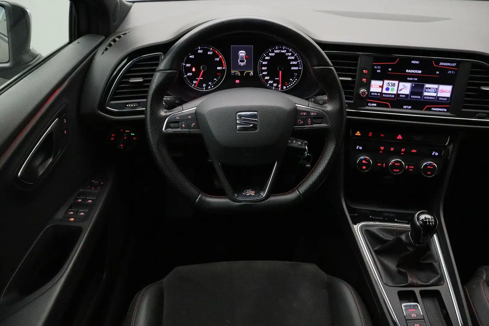 SEAT Leon ST 1.4 TSI FR X-PERIENCE 2018 | Airco | Navigatie Szürke - 2