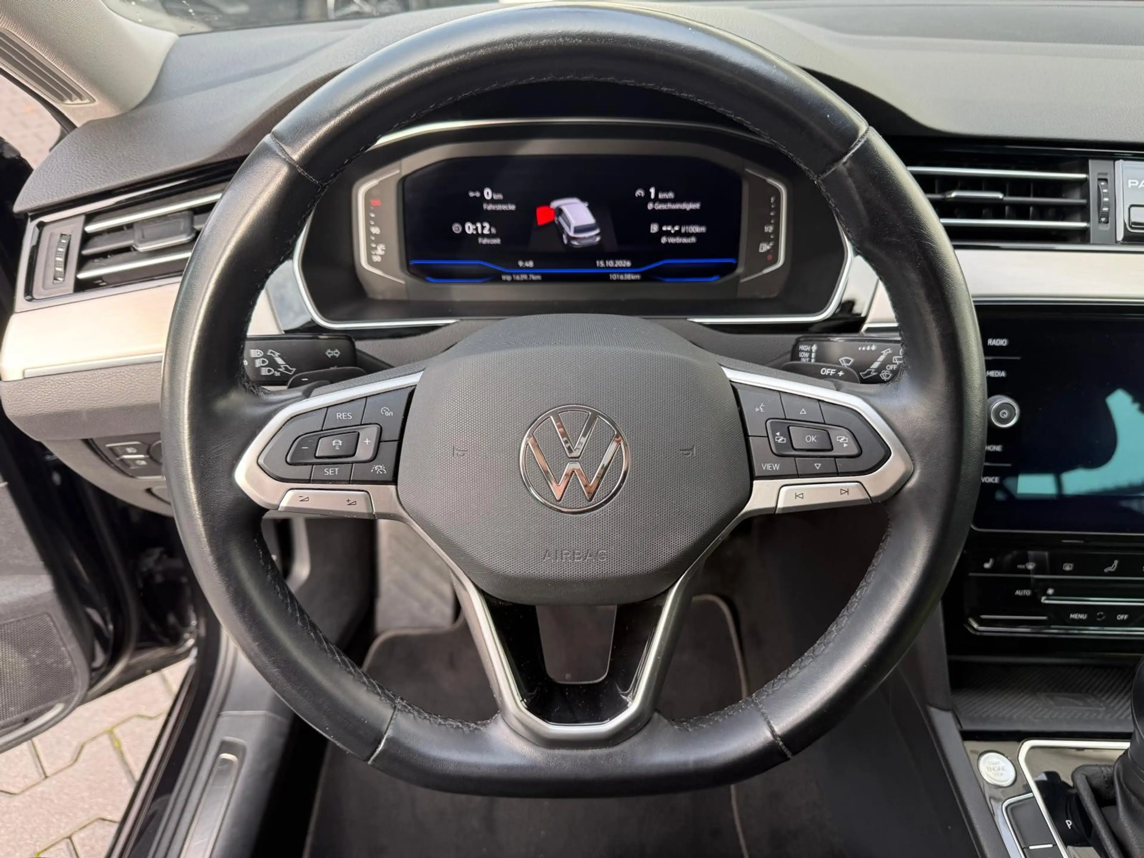 Volkswagen Passat Vari Elega 2.0 DSG ACC+MATRIX+NAVI+IQ+AHK — photo 10