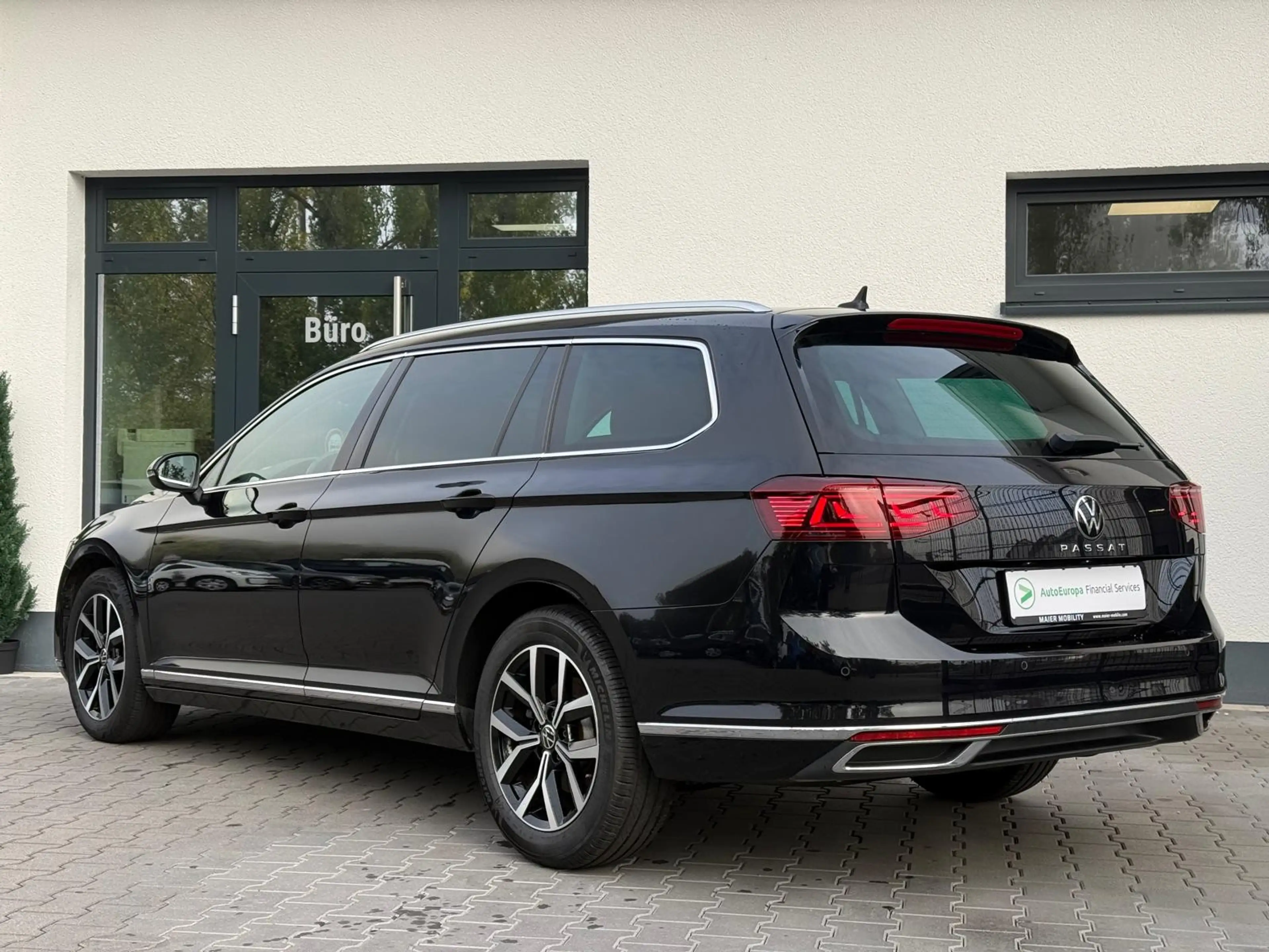 Volkswagen Passat Vari Elega 2.0 DSG ACC+MATRIX+NAVI+IQ+AHK — photo 4
