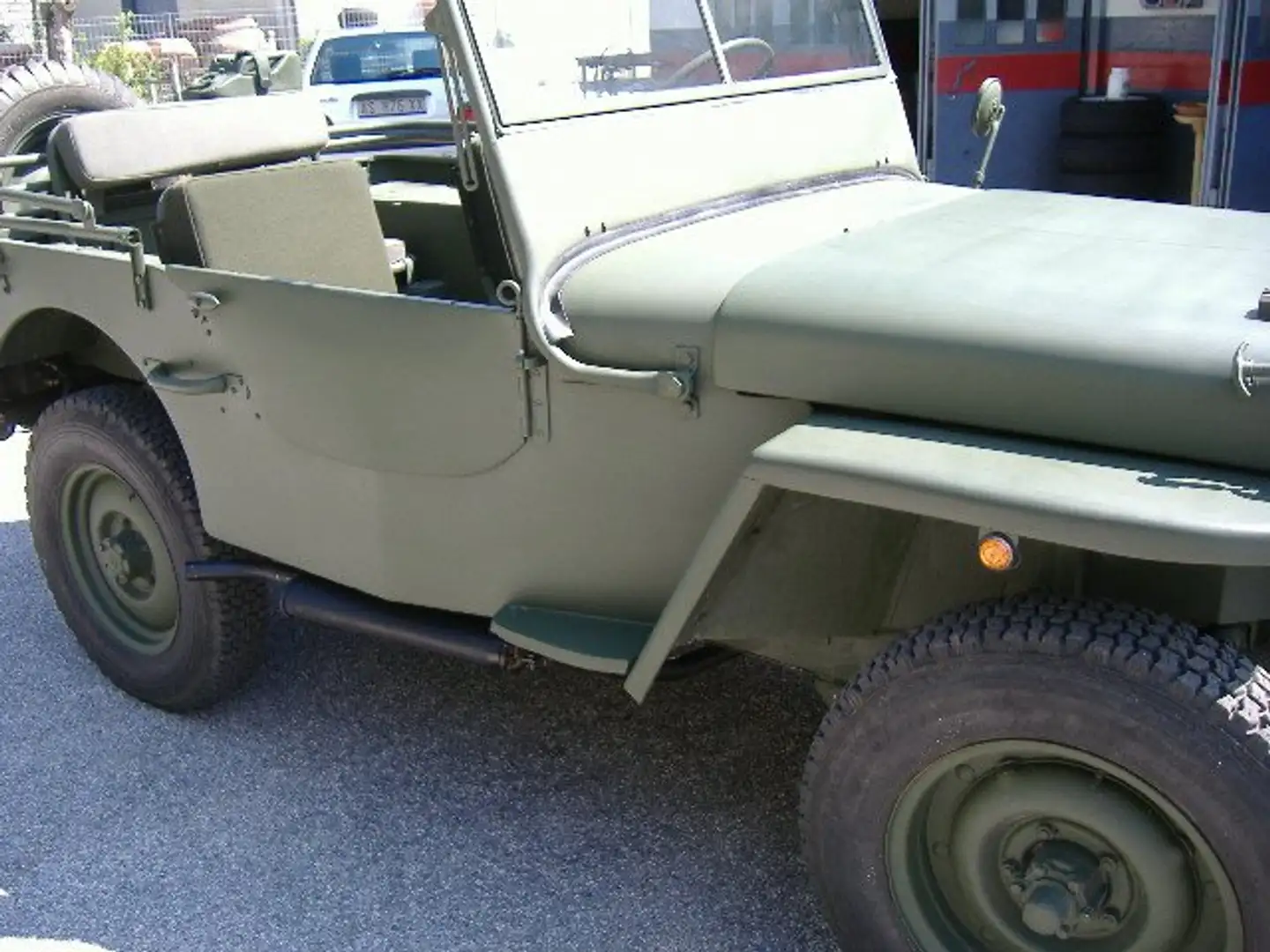 Jeep Willys Verde - 2
