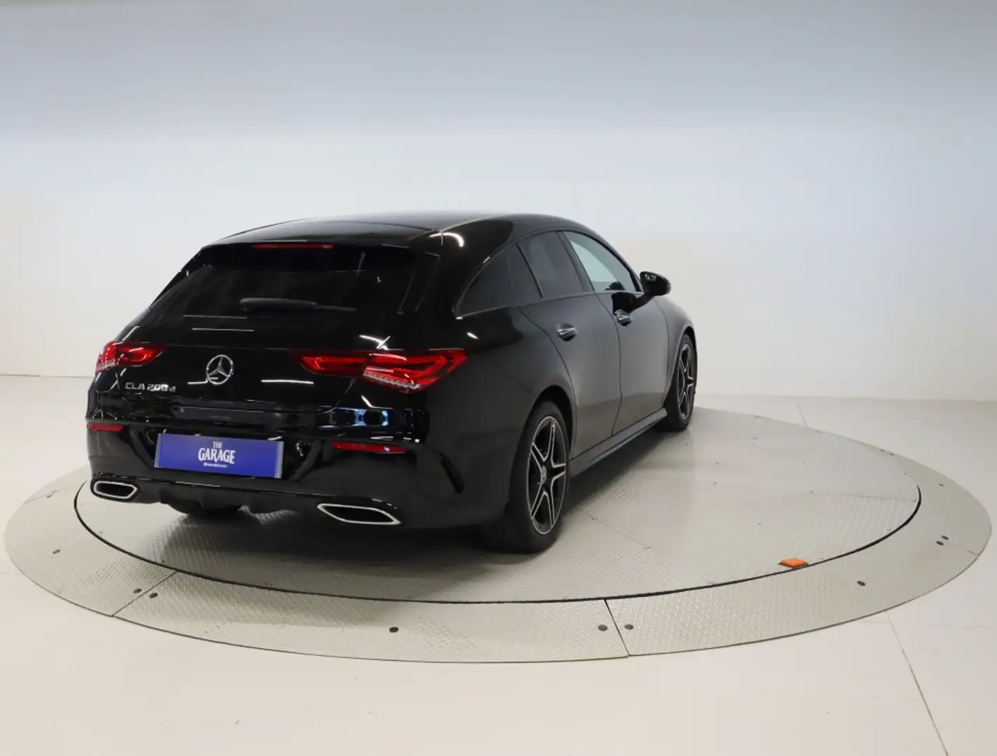 Mercedes-Benz CLA 200 D DCT SHOOTING BRAKE 150 5P Noir - 2