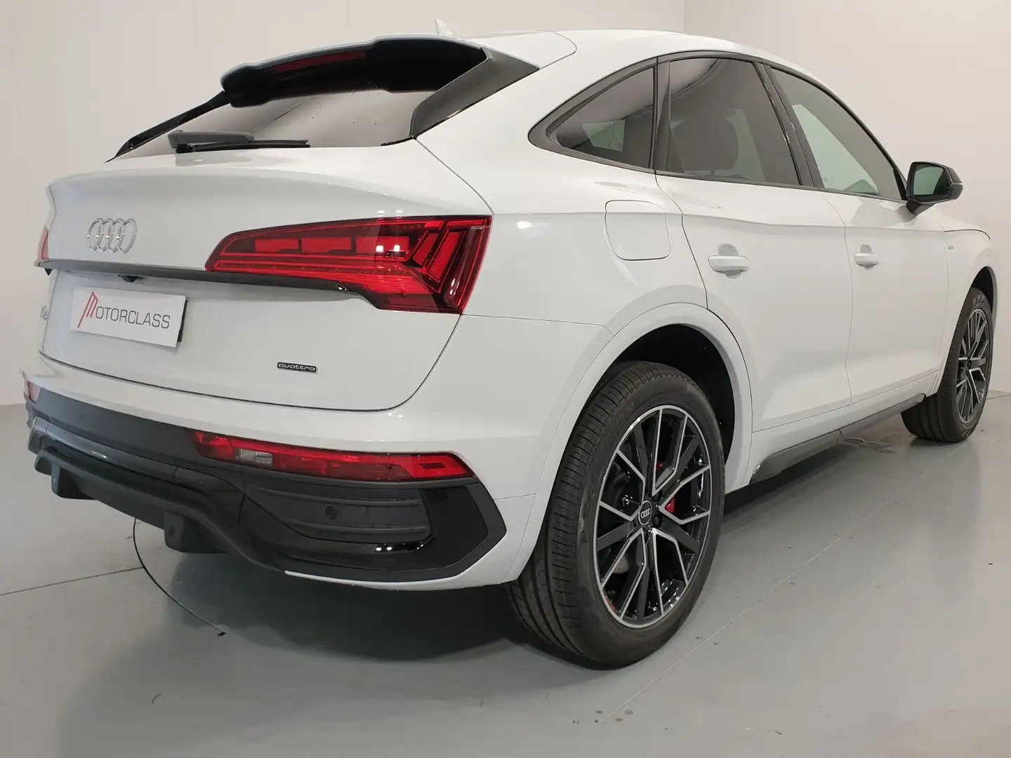 Audi Q5 sportback 55 2.0 tfsi e s line plus quattro s tron Blanco - 2