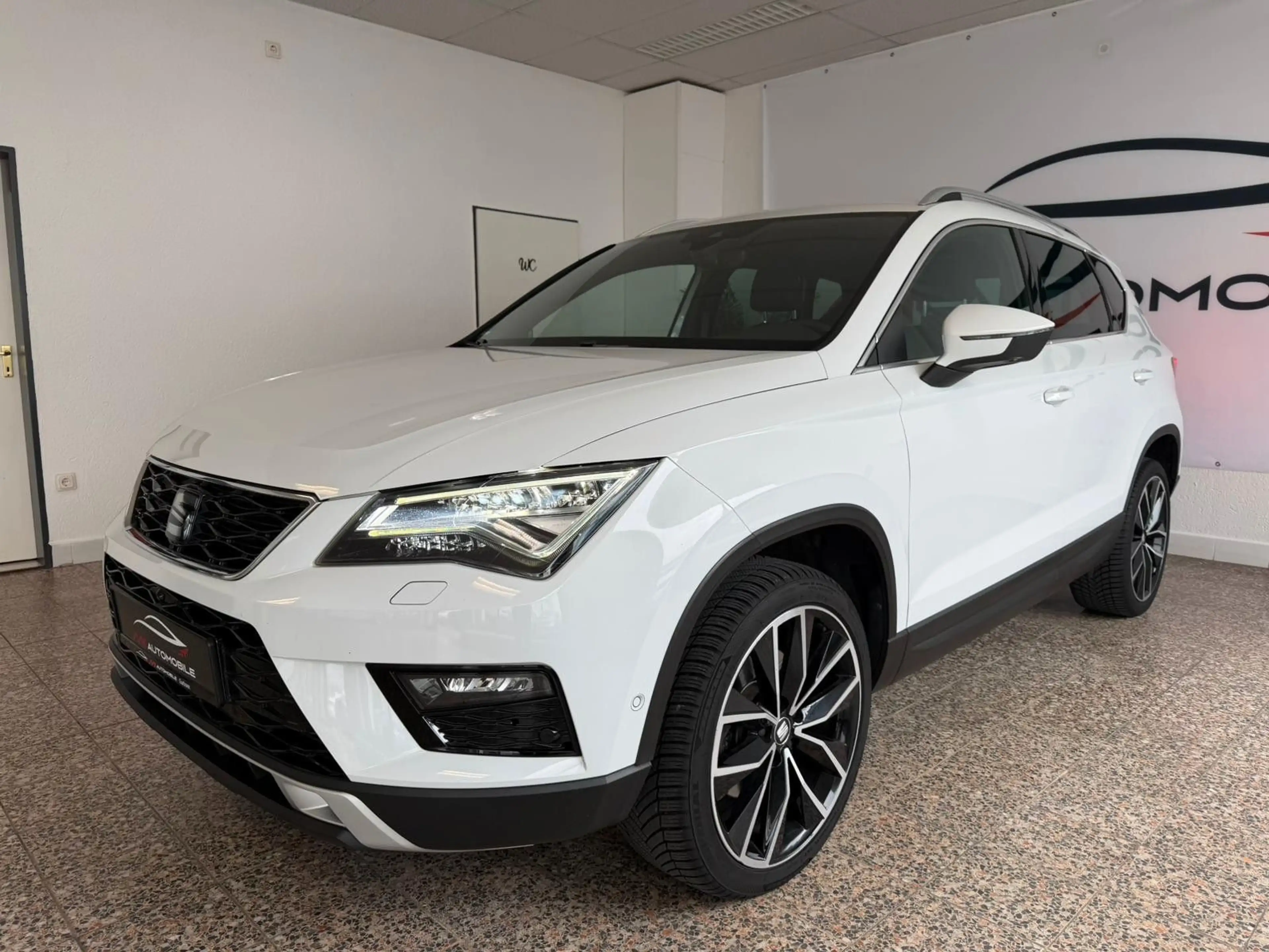 SEAT Ateca Xcellence ACC 360° AHK Virtual Cockpit LED — photo 3