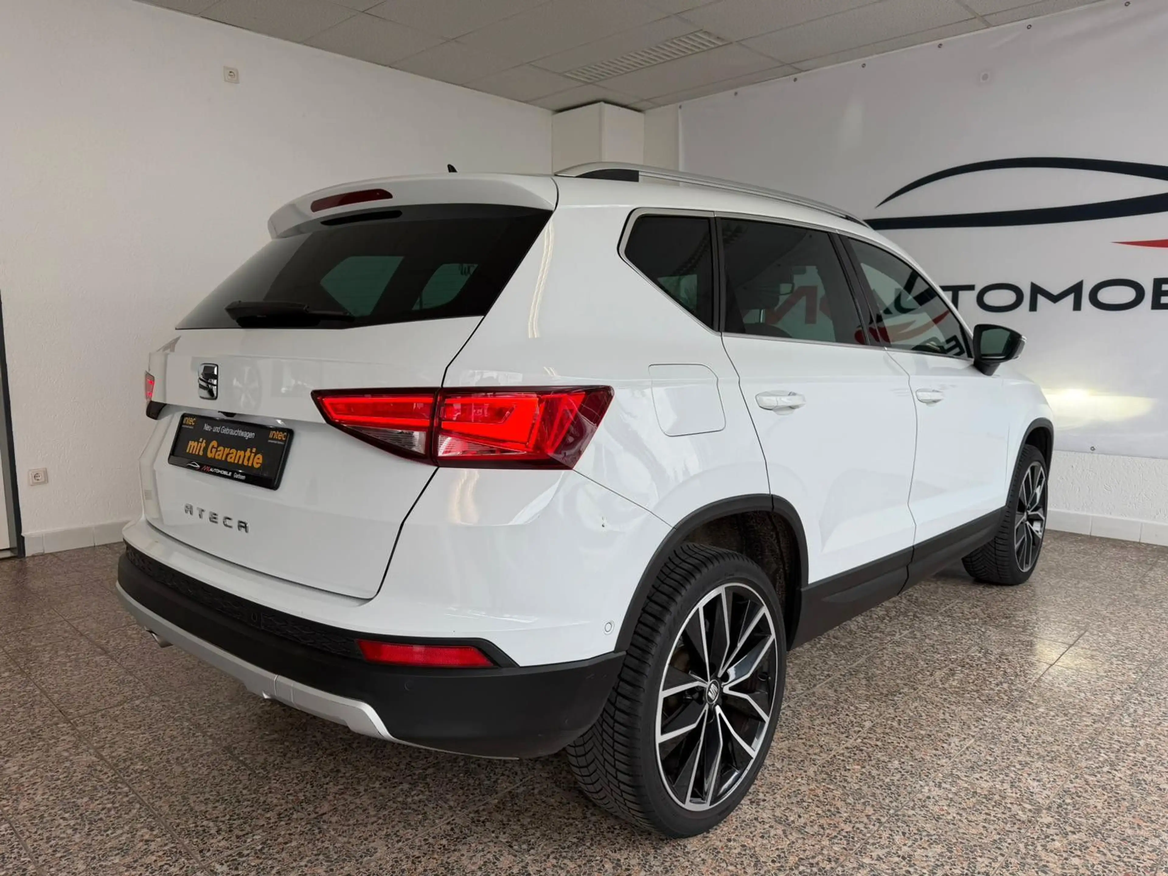 SEAT Ateca Xcellence ACC 360° AHK Virtual Cockpit LED — photo 8