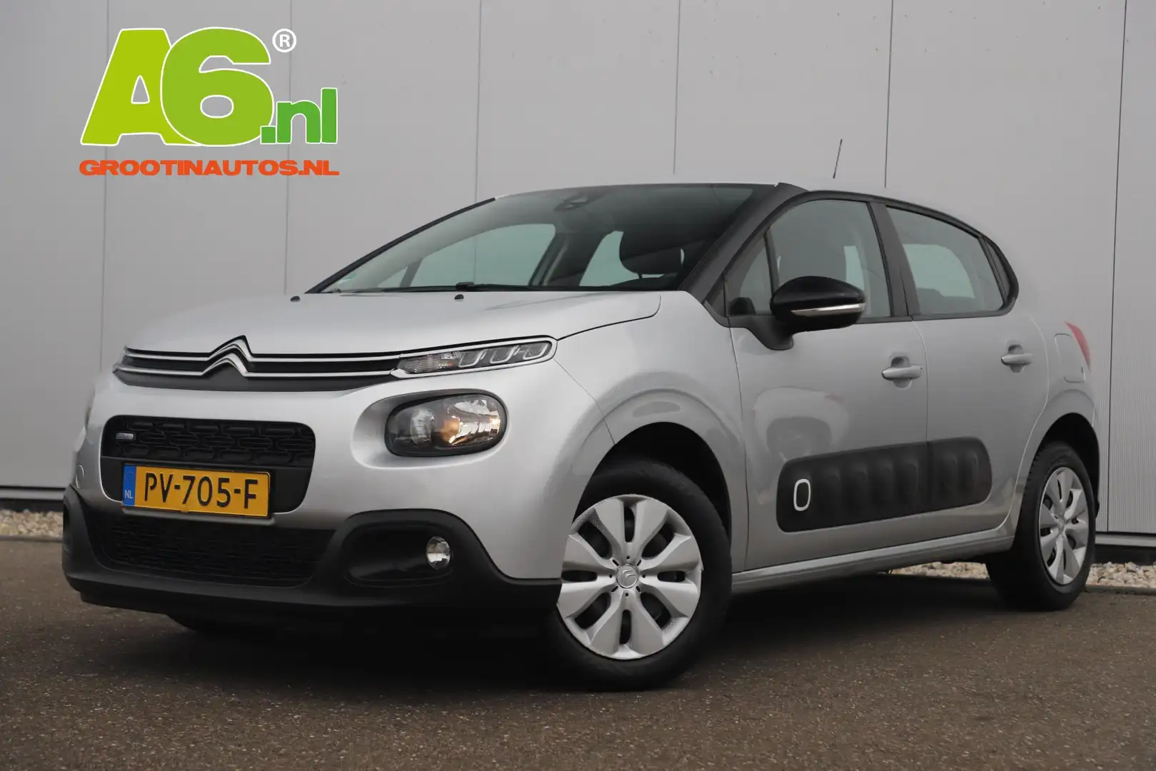 Citroen C3 1.2 PureTech Feel Navigatie Carplay Android Rijstr Gris - 1