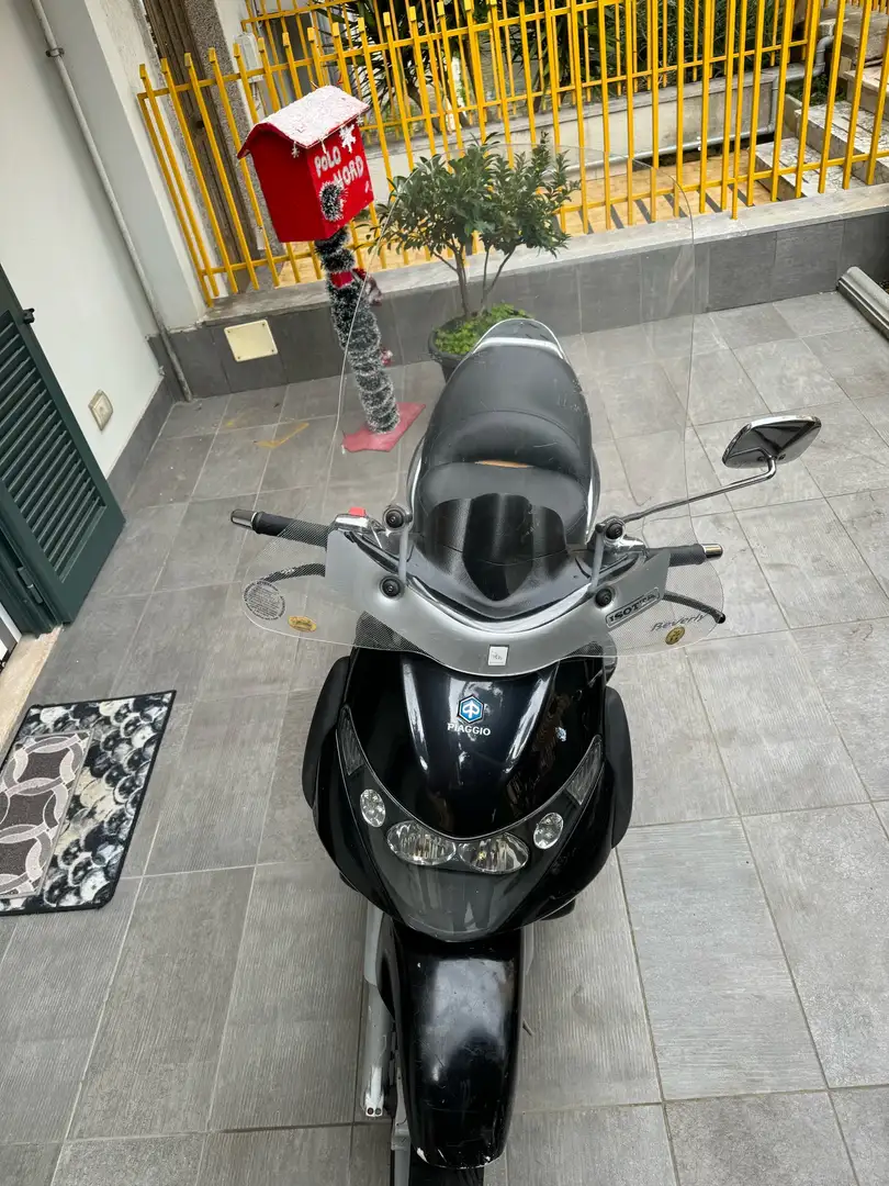 Piaggio Beverly 250 Zwart - 1