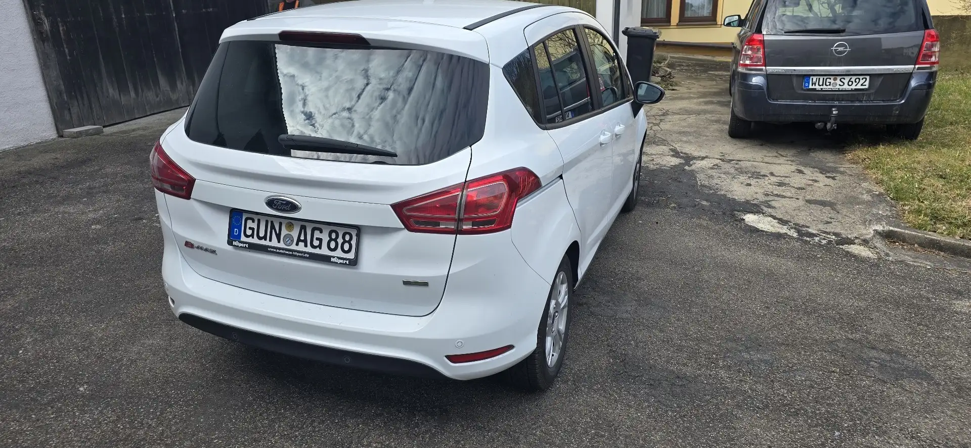 Ford B-Max Sync Edition Weiß - 2
