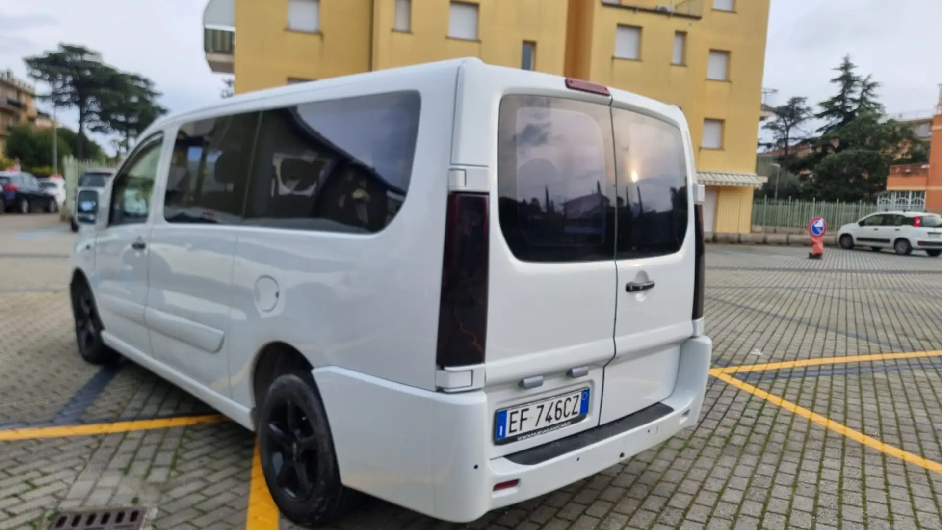 Fiat Scudo 9 posti - 1