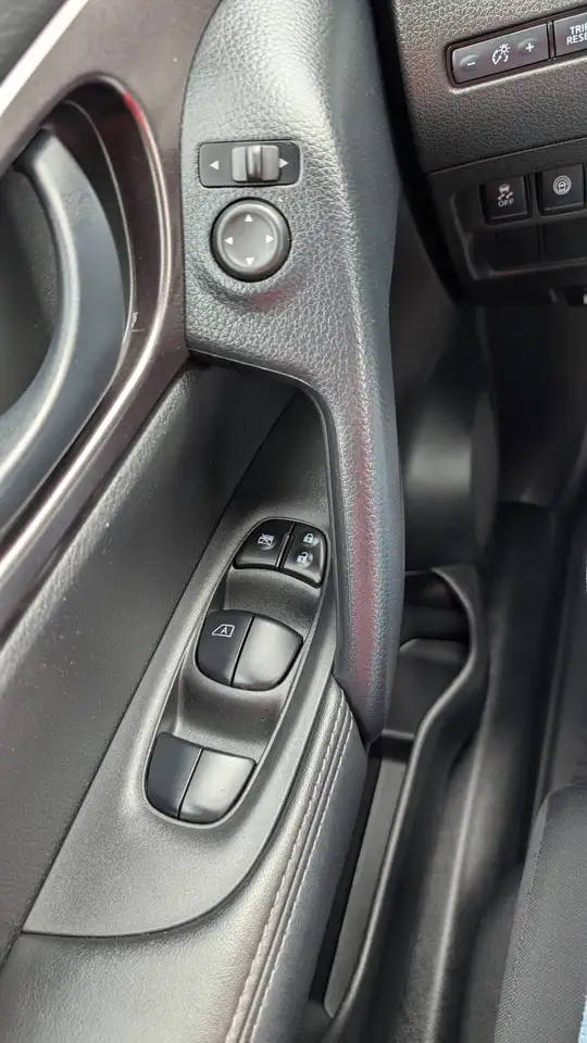 Nissan Qashqai снимка Nissan Qashqai