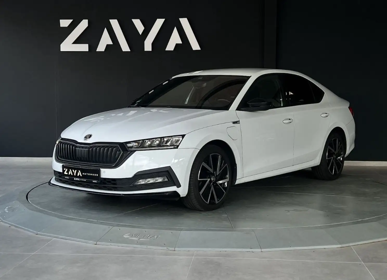 Skoda Octavia PHEV 1.4 TSI Sportline DSG - 1