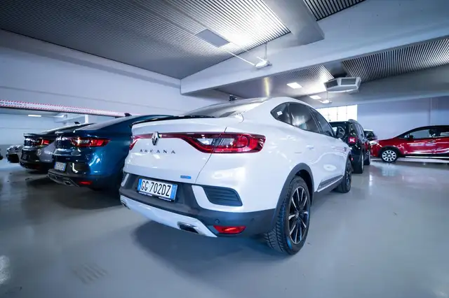 Renault Arkana view 3
