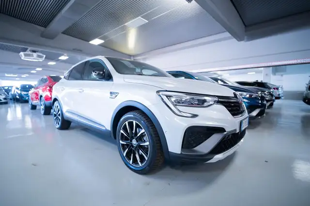 Renault Arkana view 5