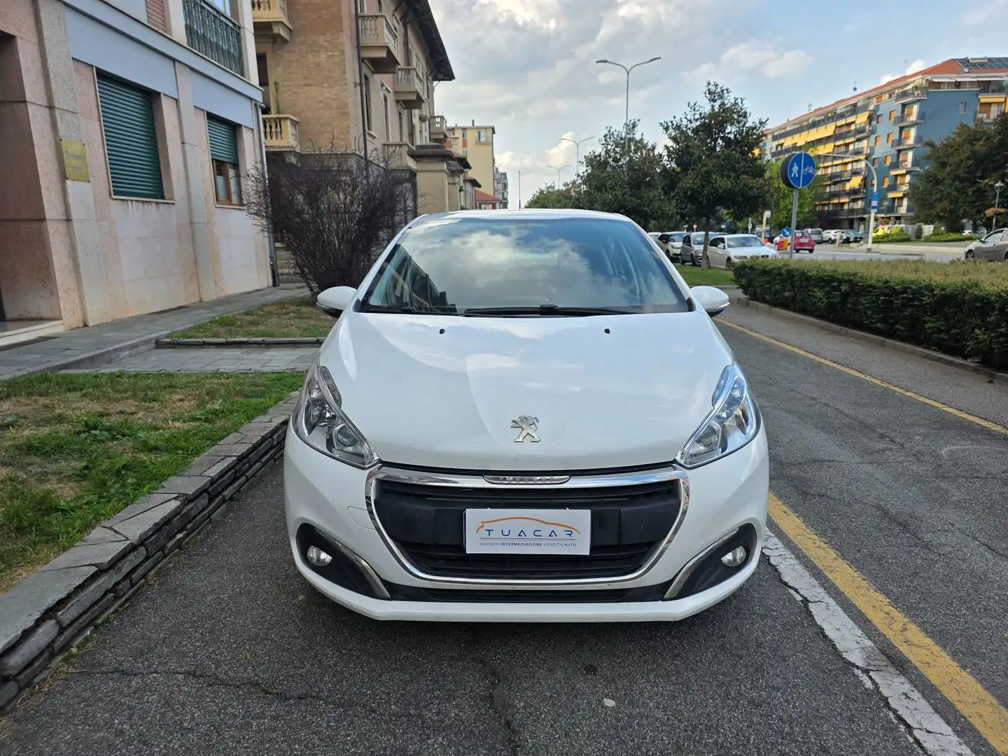 Peugeot 208 Peugeot 208 1.2 PureTech 82 LPG Active Blanc - 2