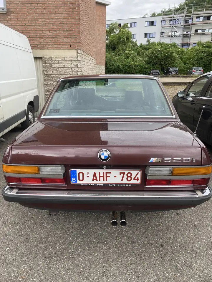 BMW 528i, foto 8