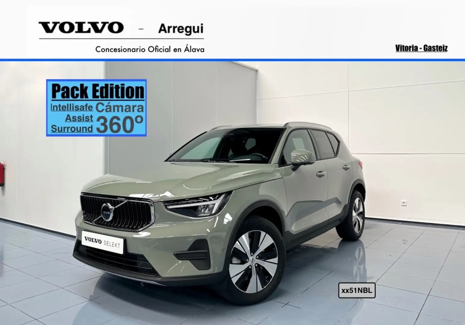 Volvo XC40 B3 Plus Aut. Gris - 1