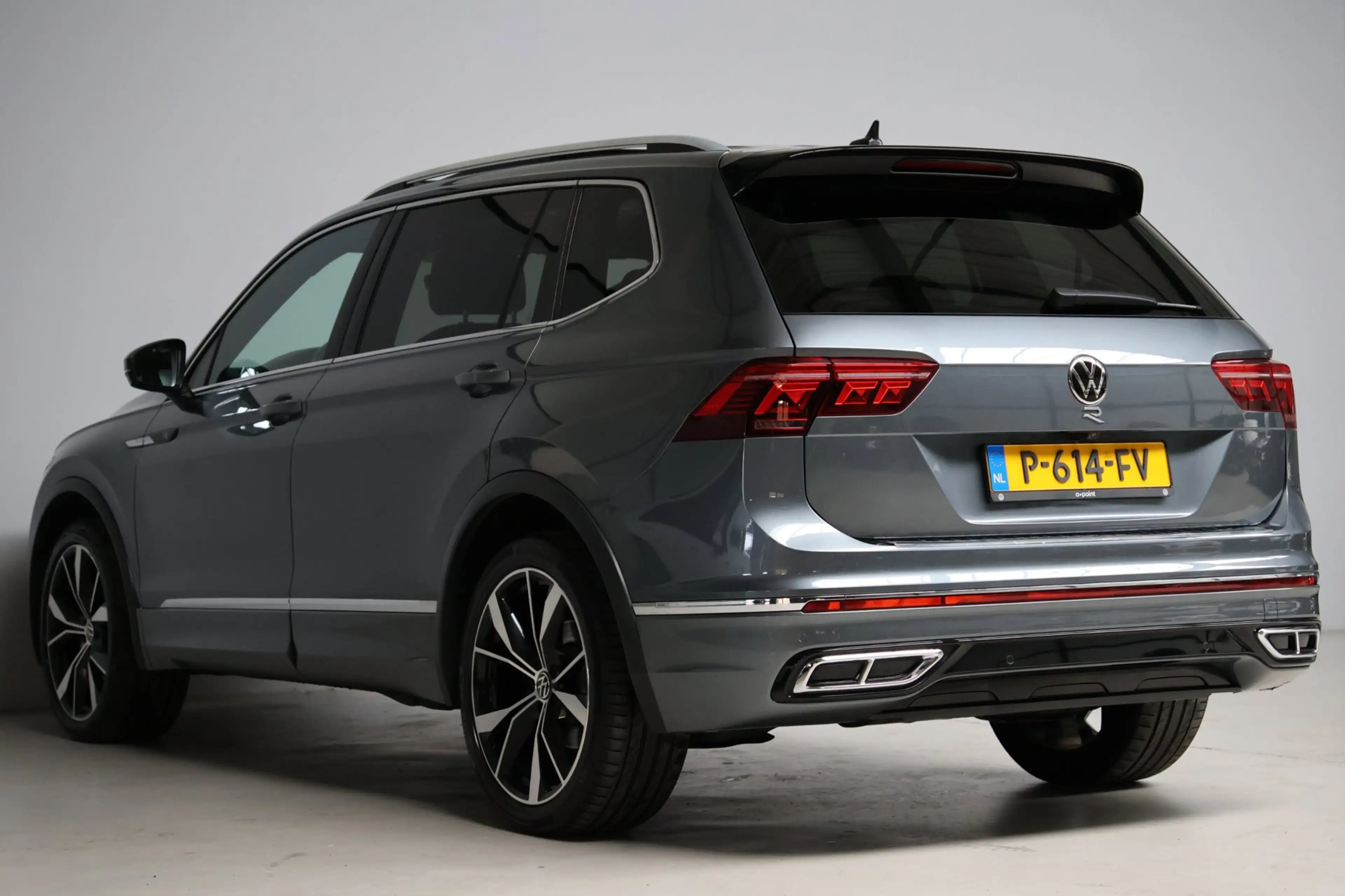Volkswagen Tiguan Allspace 1.5 TSI R-Line 7p | panoramadak | head-up | harman — photo 32