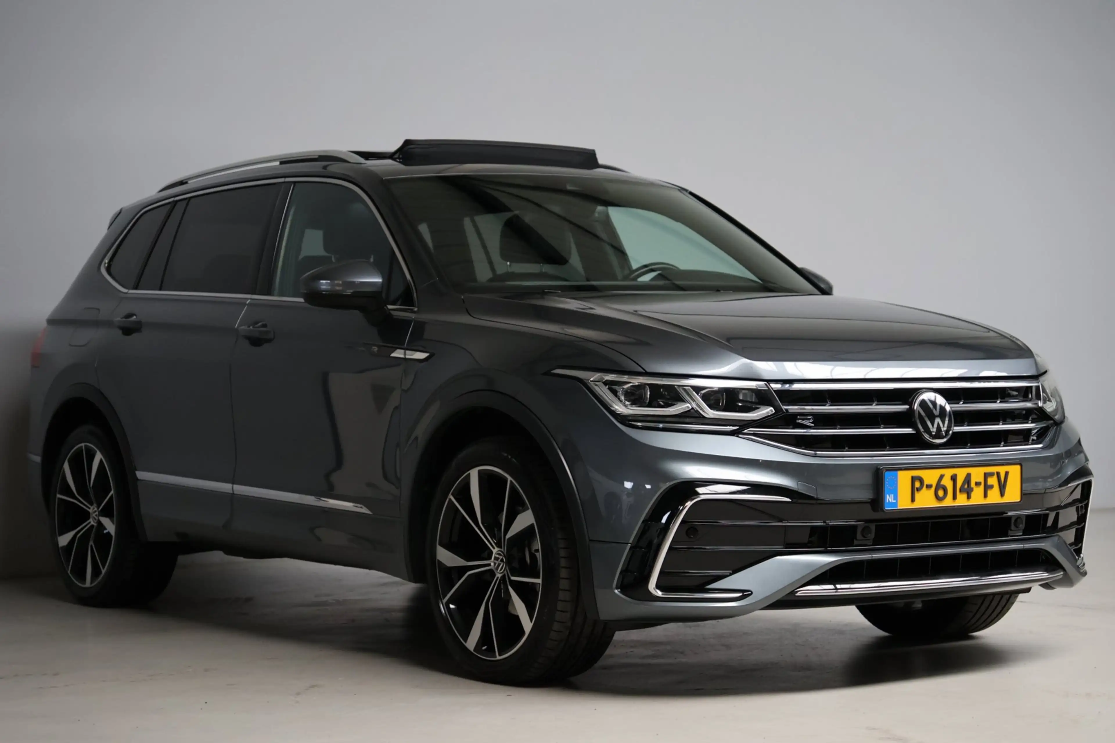 Volkswagen Tiguan Allspace 1.5 TSI R-Line 7p | panoramadak | head-up | harman — photo 29