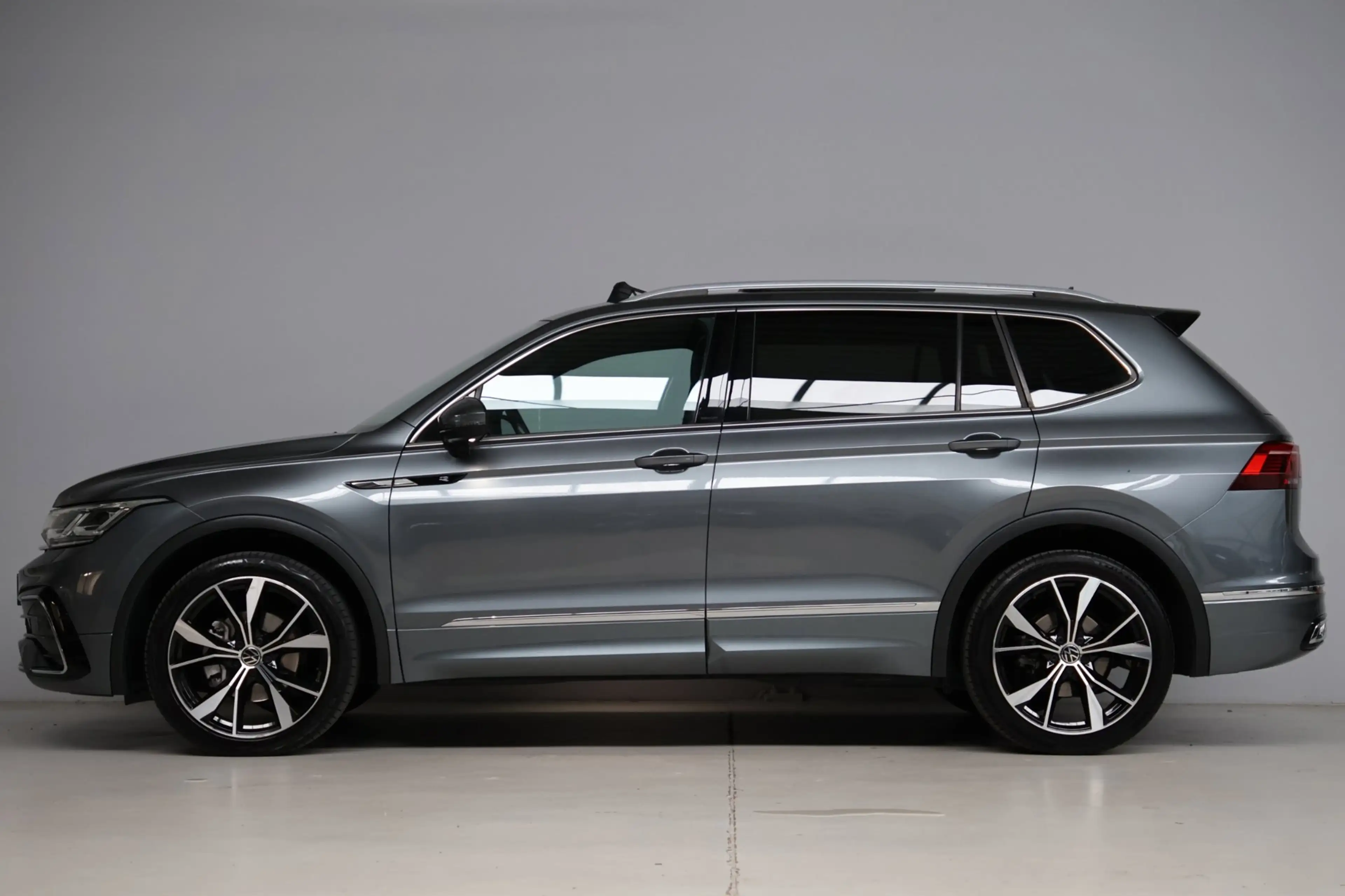 Volkswagen Tiguan Allspace 1.5 TSI R-Line 7p | panoramadak | head-up | harman — photo 9