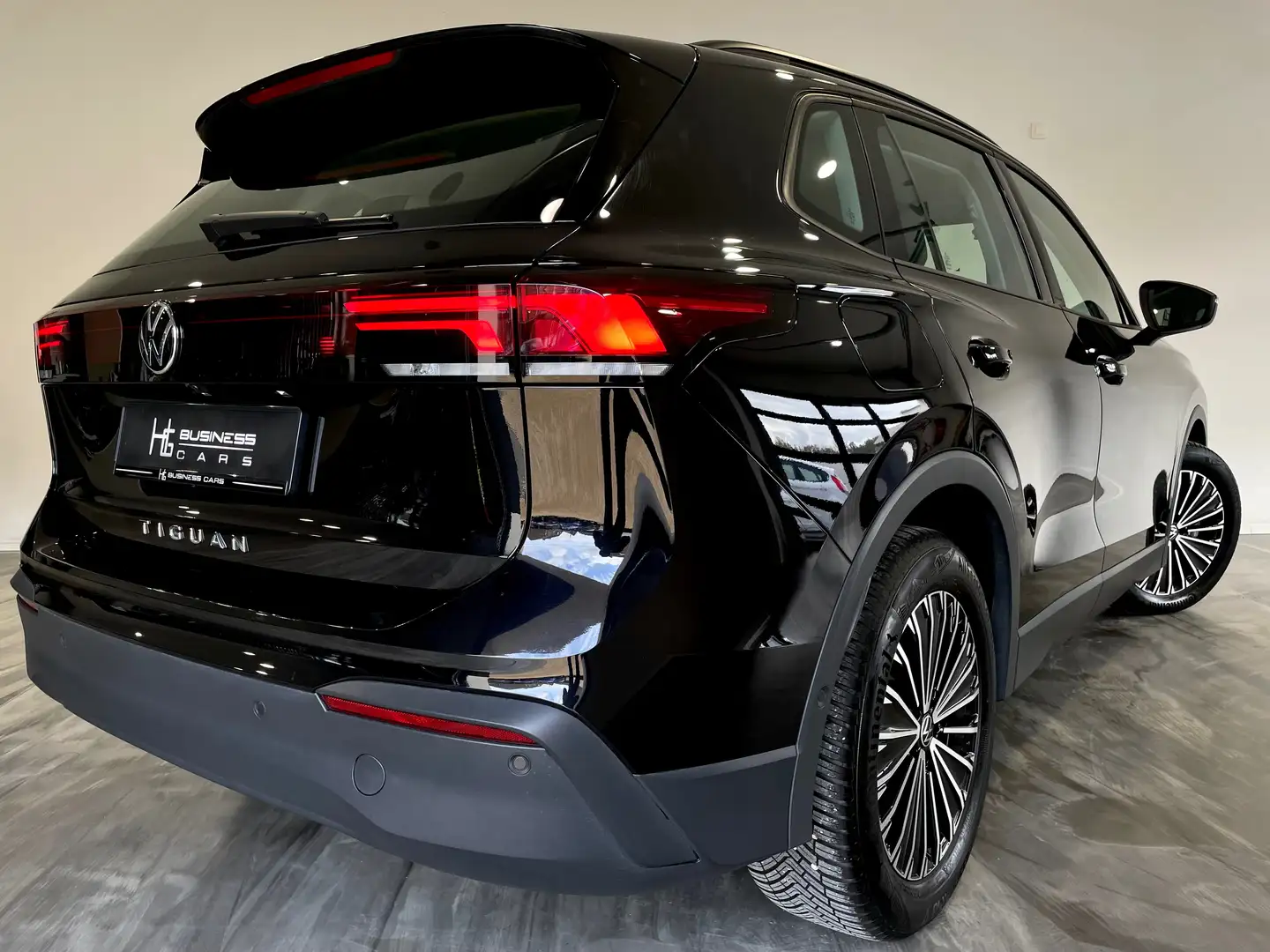 Volkswagen Tiguan 2.0TDI/ DSG/ GRAND ÉCRAN 15'/ VIRTUAL COCKPIT Noir - 2