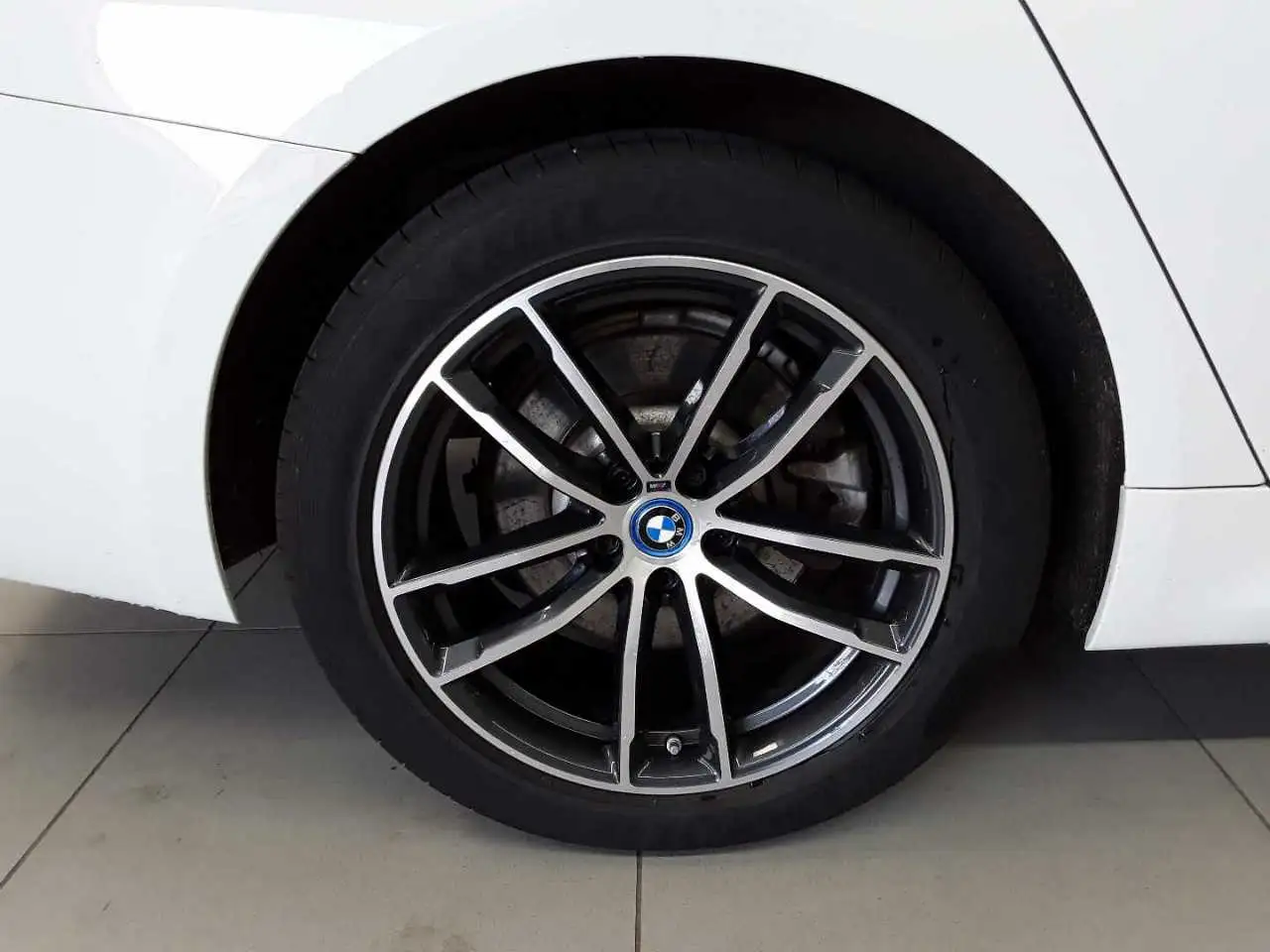 BMW 520 520e Touring Aut. M Sport Pano AHK Navi, миниатюра 20