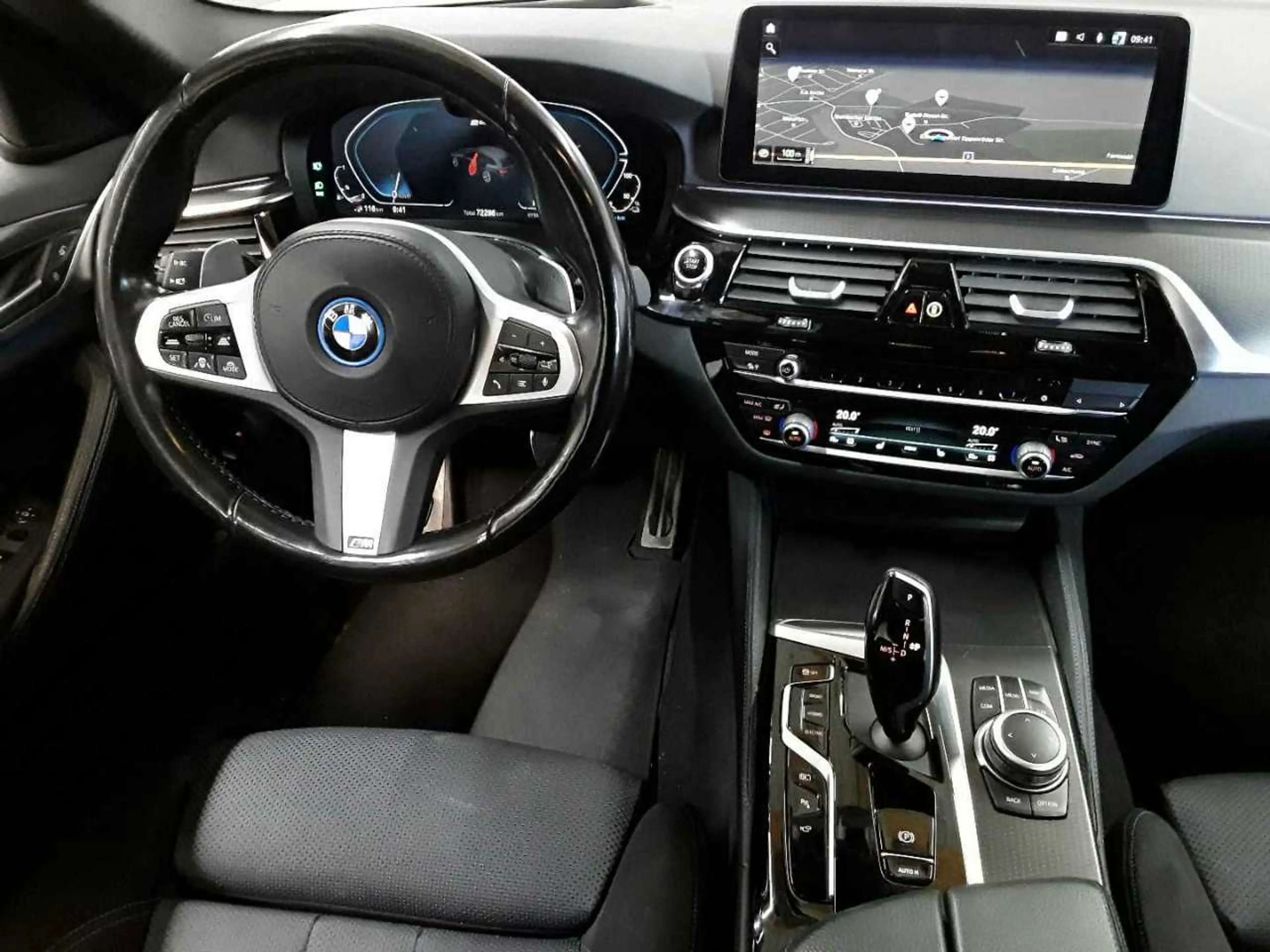 BMW 520 520e Touring Aut. M Sport Pano AHK Navi — photo 10