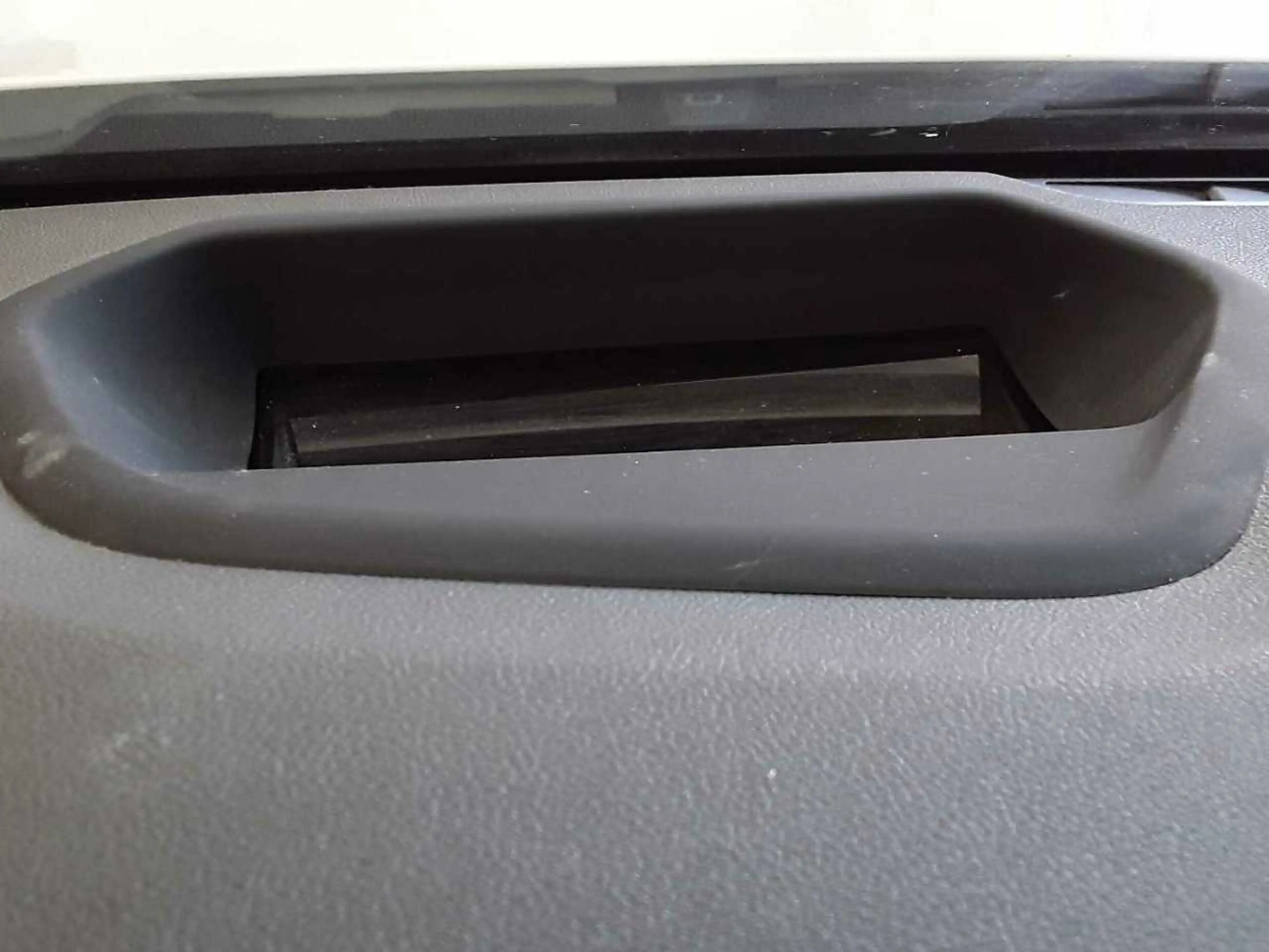 BMW 520 520e Touring Aut. M Sport Pano AHK Navi — photo 17