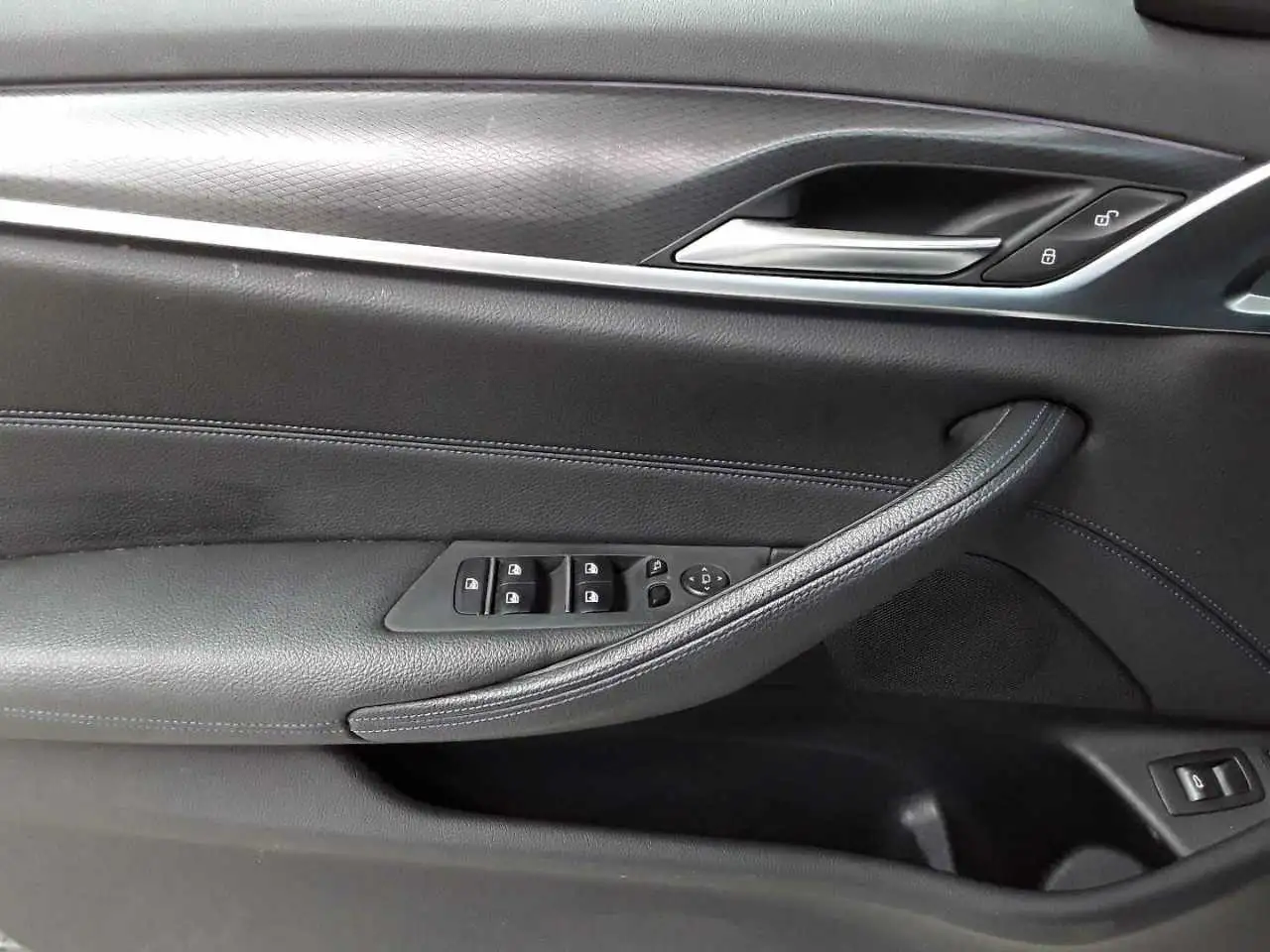 BMW 520 520e Touring Aut. M Sport Pano AHK Navi, миниатюра 16