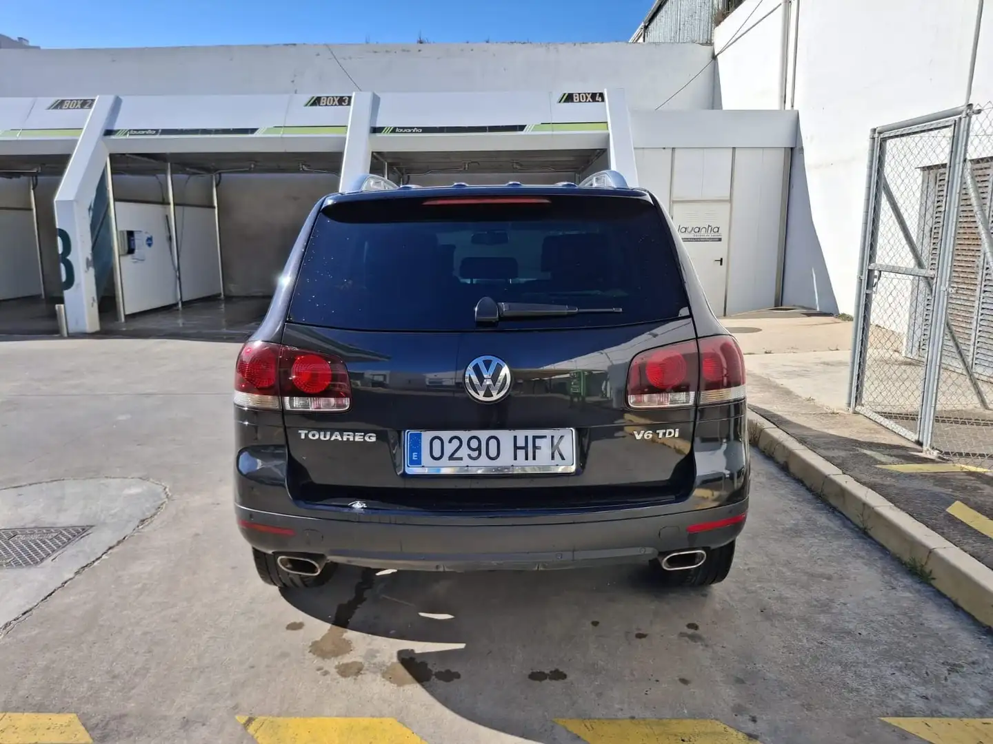 Volkswagen Touareg 3.0TDI V6 Tiptronic - 2
