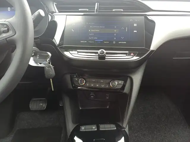 Opel Corsa view 12