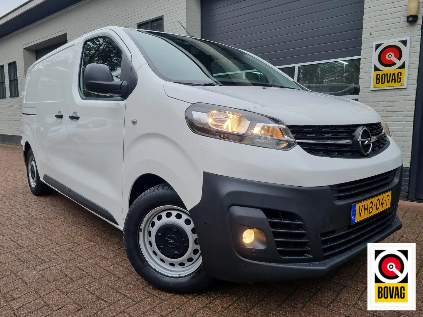 Opel Vivaro 2.0 CDTI L2H1 Edition AUT. / 3-PERS. / NAVI / CAME Blanc - 1