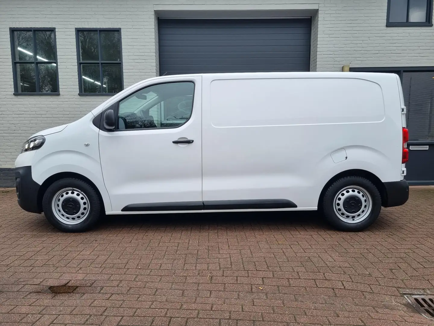Opel Vivaro 2.0 CDTI L2H1 Edition AUT. / 3-PERS. / NAVI / CAME Blanc - 2