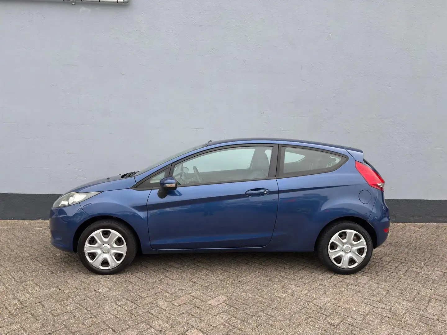 Ford Fiesta 1.25 Limited - Airco - Nieuwe Apk Blau - 2
