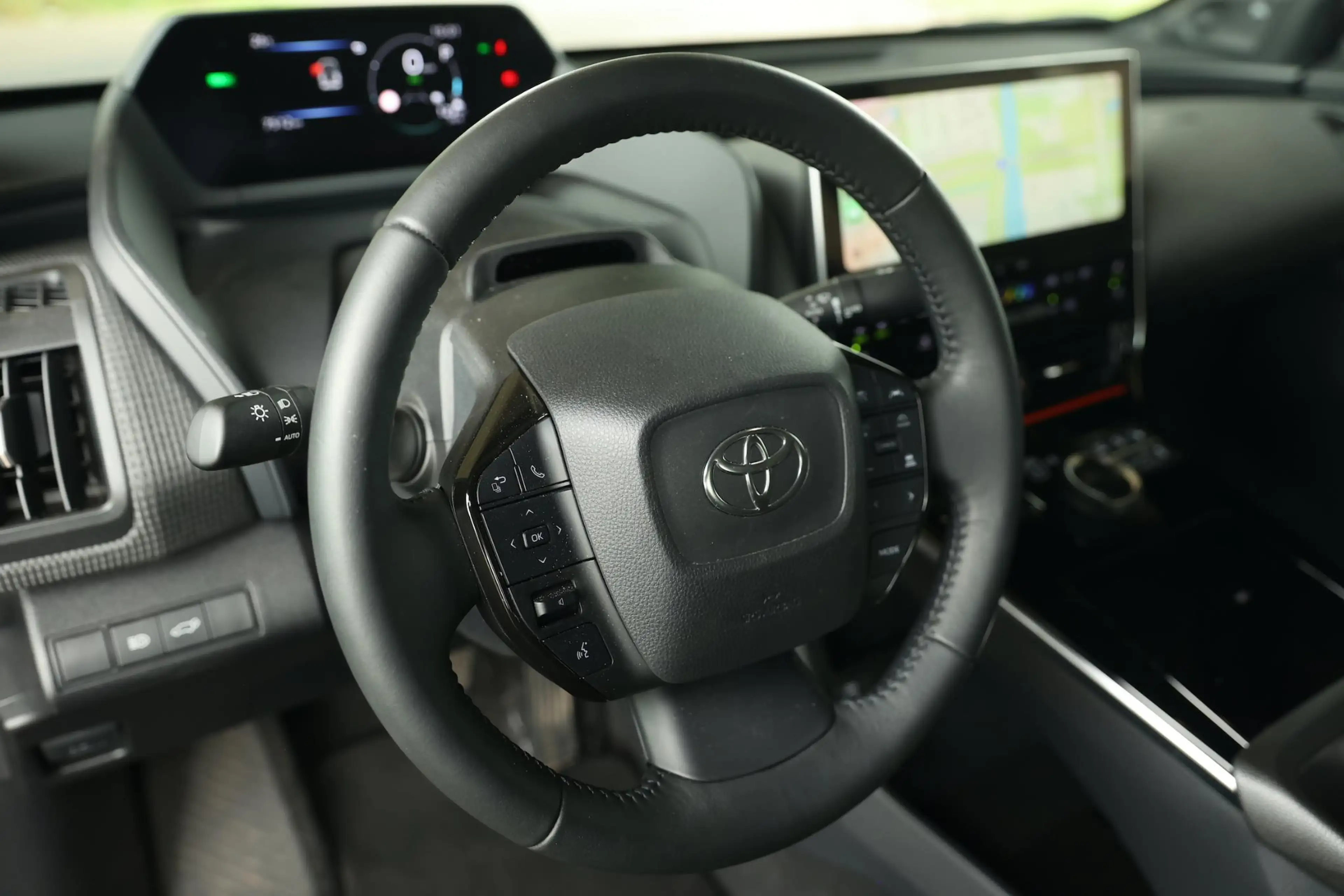 Toyota bZ4X AWD full option Dark Rebel Edition — photo 13