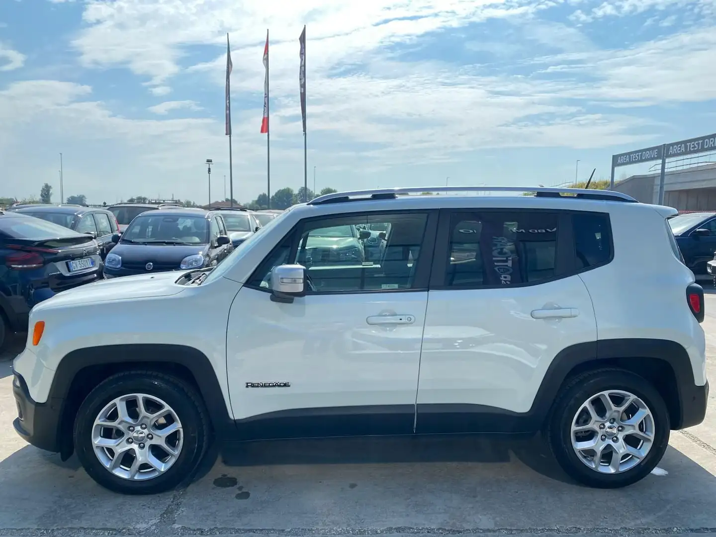 Jeep Renegade 1.4 m-air Limited fwd 140cv auto Bianco - 2